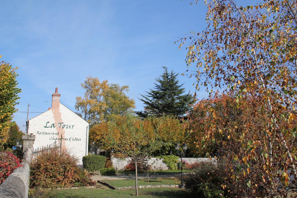 Bed and Breakfast Le Relais De La Tour Ла-Шоссе-Сен-Виктор Экстерьер фото